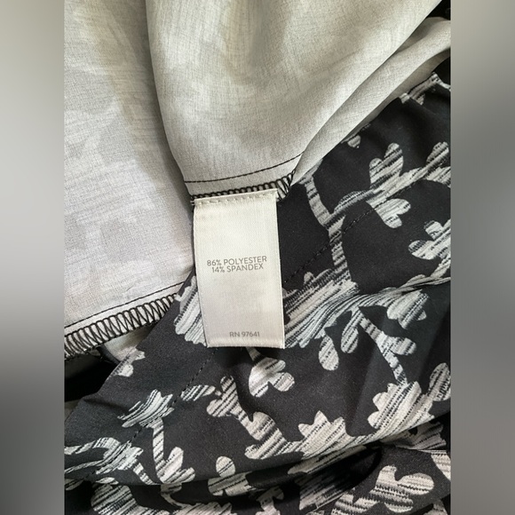 J.JILL Fit On The Go Hooded Jacket/WindbreakerBlack 1/2 Zip Size Small Petite - Picture 11 of 12